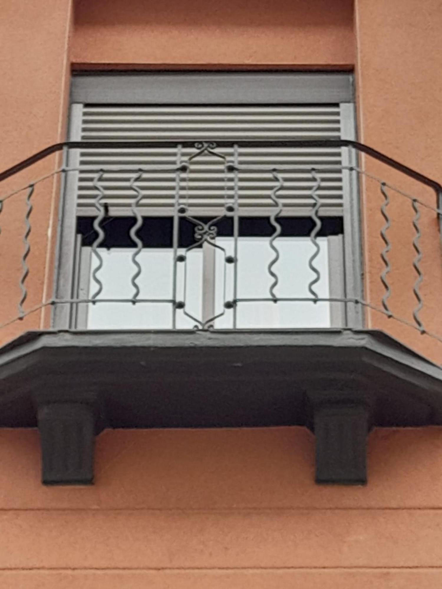 Familiares Con Bano Privado Lf - Sin Ascensor * Zaragoza